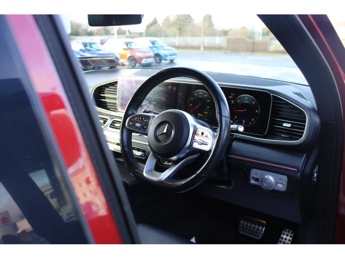 Mercedes-Benz GLE 300 D AMG LINE 4MATIC PREMIUM 7S - Image 2