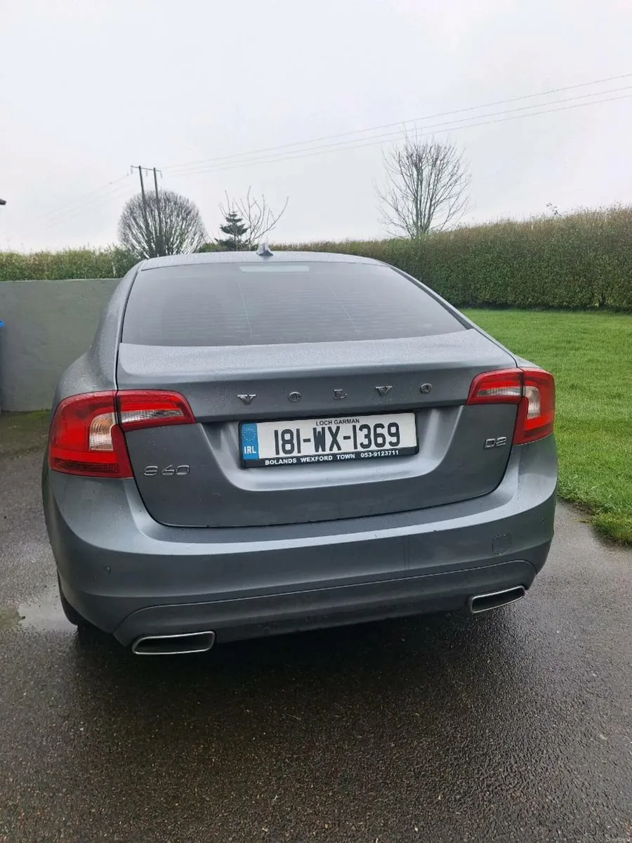 Volvo S60 - Image 4