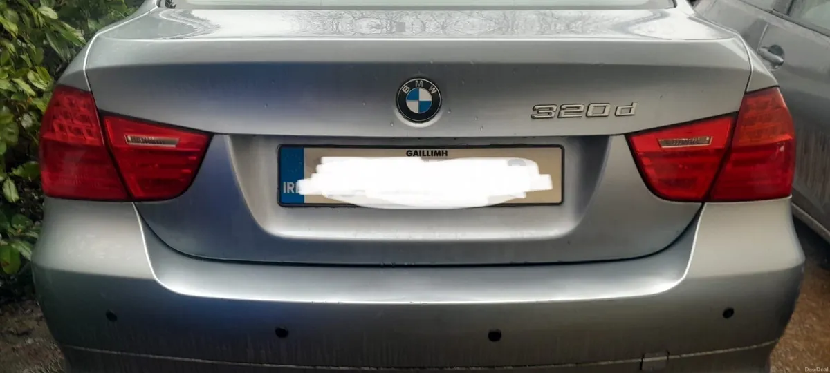 BMW 3-Series 2010 - Image 4