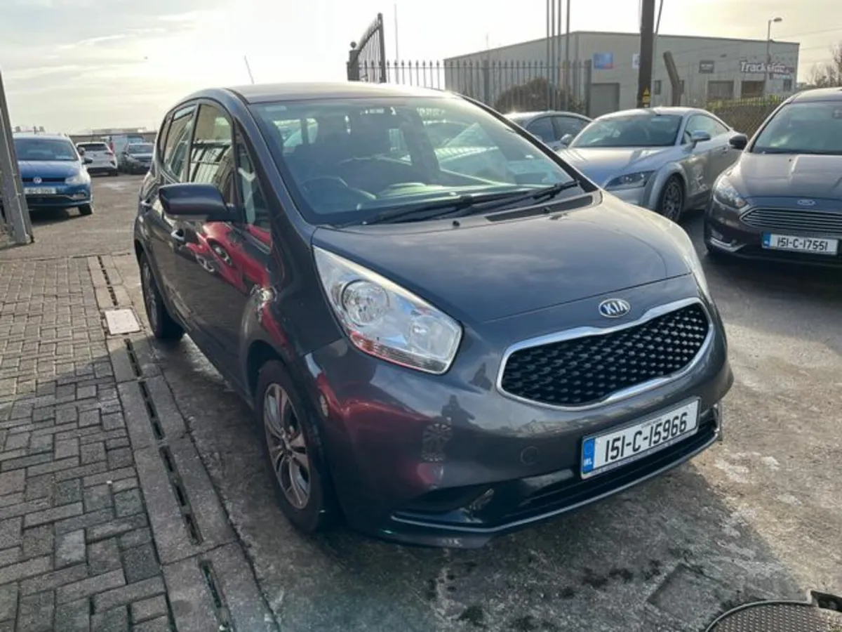 Kia Venga 1.4 Crdi 2 5DR - Image 2