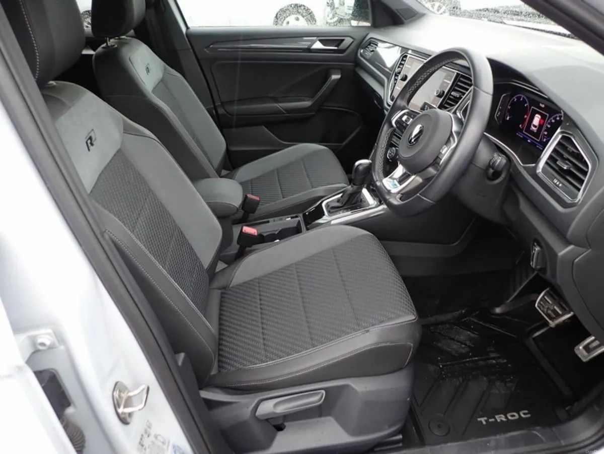 Volkswagen T-Roc 212 TDI R Line - Image 4