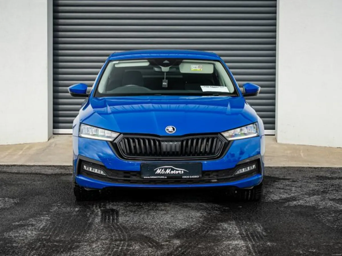 Skoda Octavia SE TECHNOLOGY TDI - Image 2