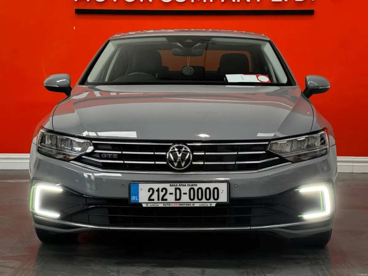 Volkswagen Passat GTE DSG #67 - Image 3