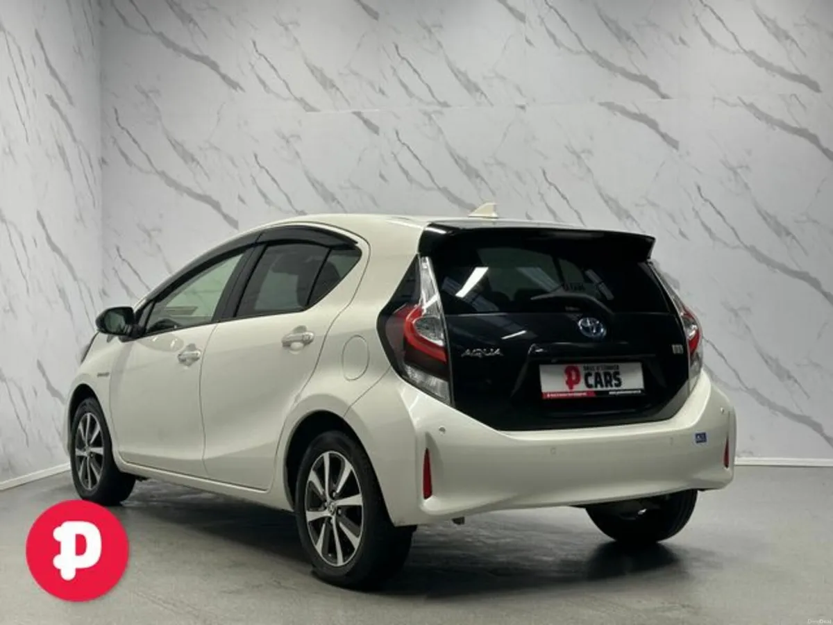 Toyota Aqua G Spec Auto - Straight Sale Discount / - Image 3