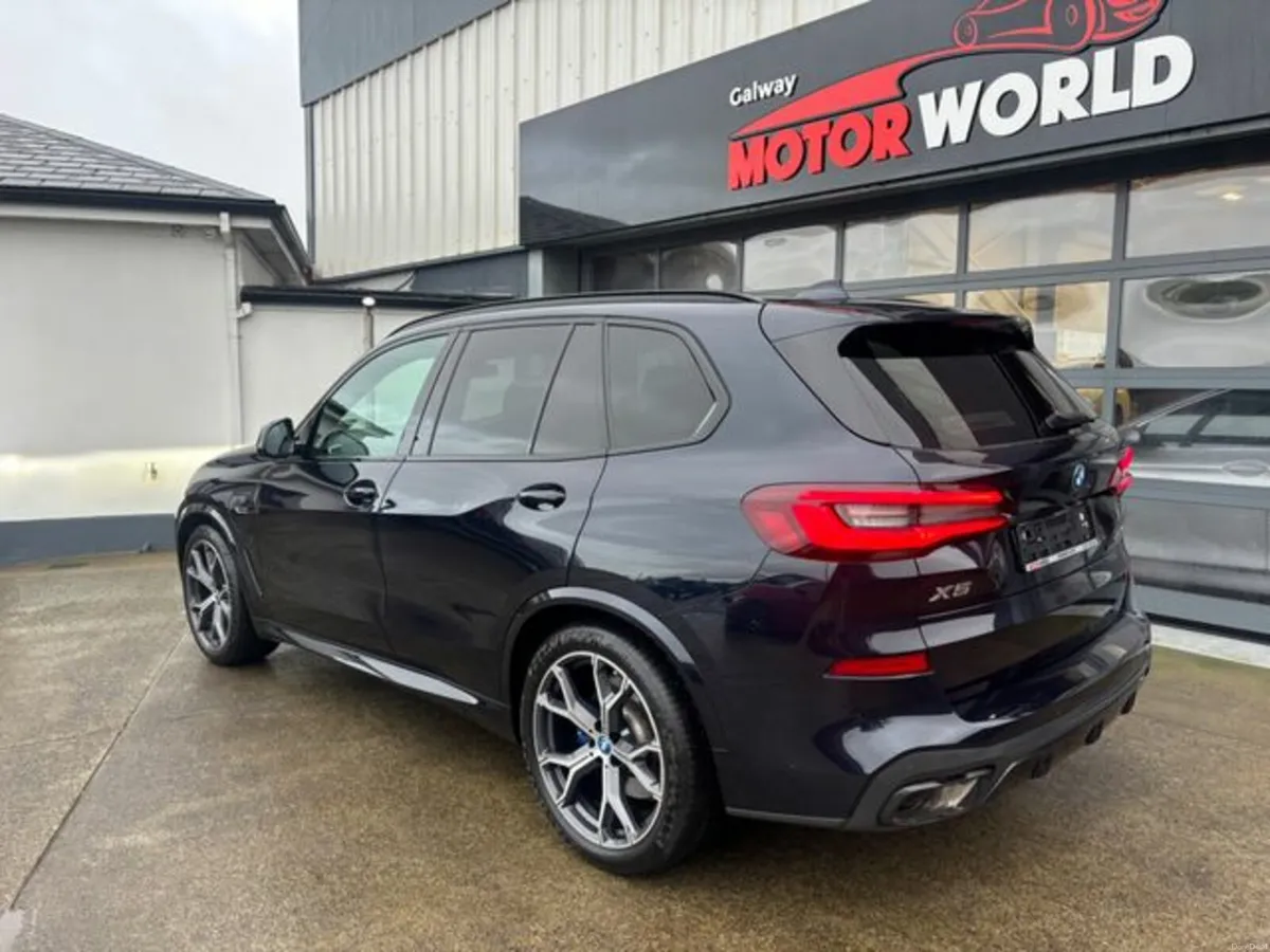 BMW X5 X DRIVE45E M SPORT - Image 2