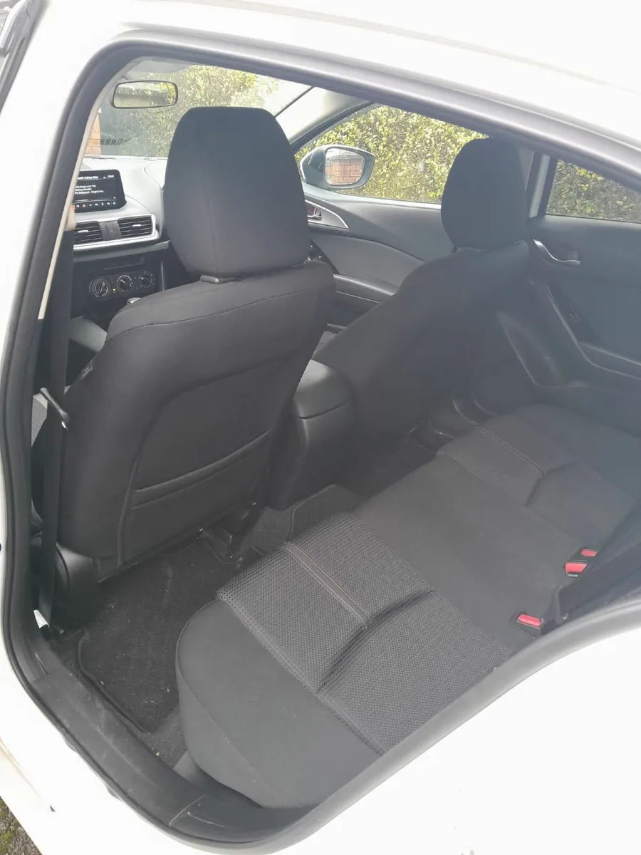 Mazda Mazda3 2017 - Image 2