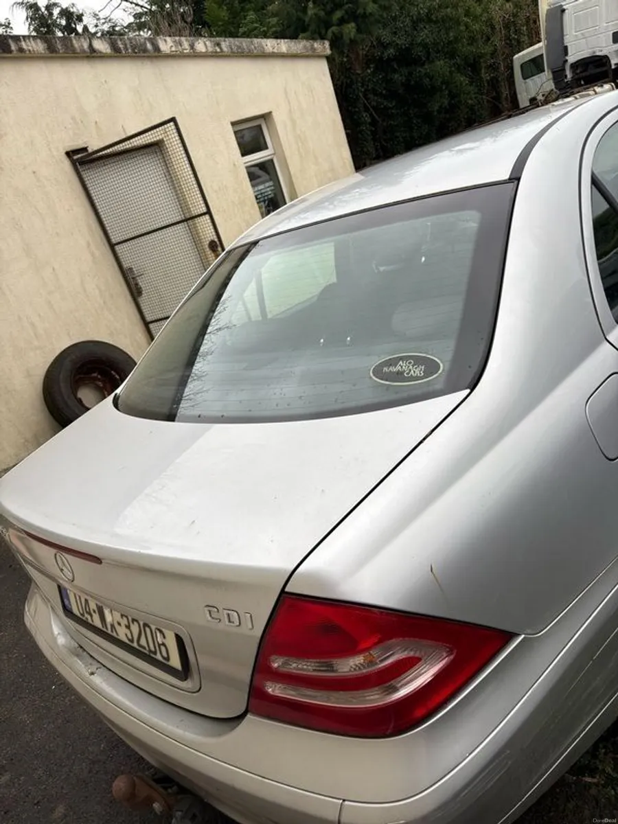 2004 Mercedes-benz C-class - Image 3