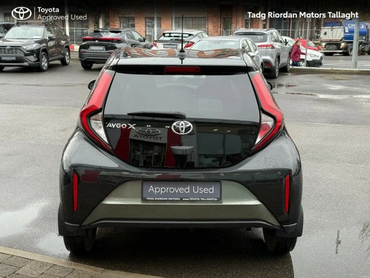 Toyota Aygo X 1.0 DESIGN *** LOW MILEAGE *** AUTOM - Image 4