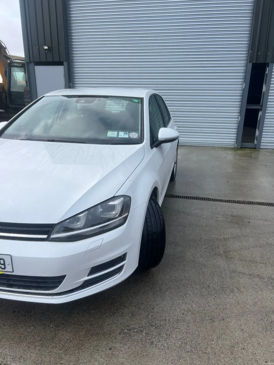 Volkswagen Golf 1.4 TSI Highline Auto - Image 2
