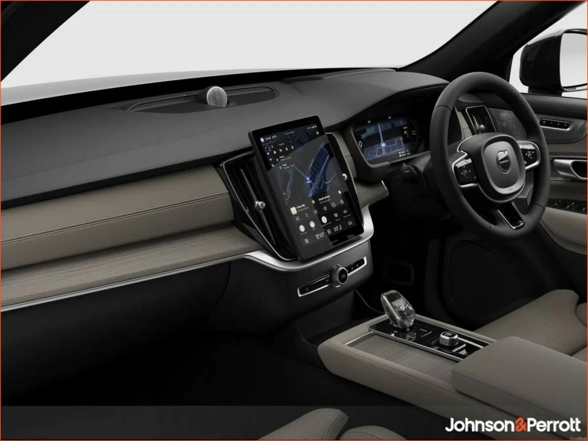 Volvo XC90 T8 455bhp AWD PHEV Ultra Dark - Five Ye - Image 2