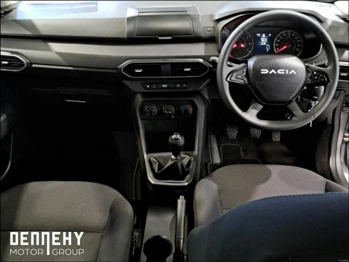 Dacia Jogger TCe 110 Essential - Image 3