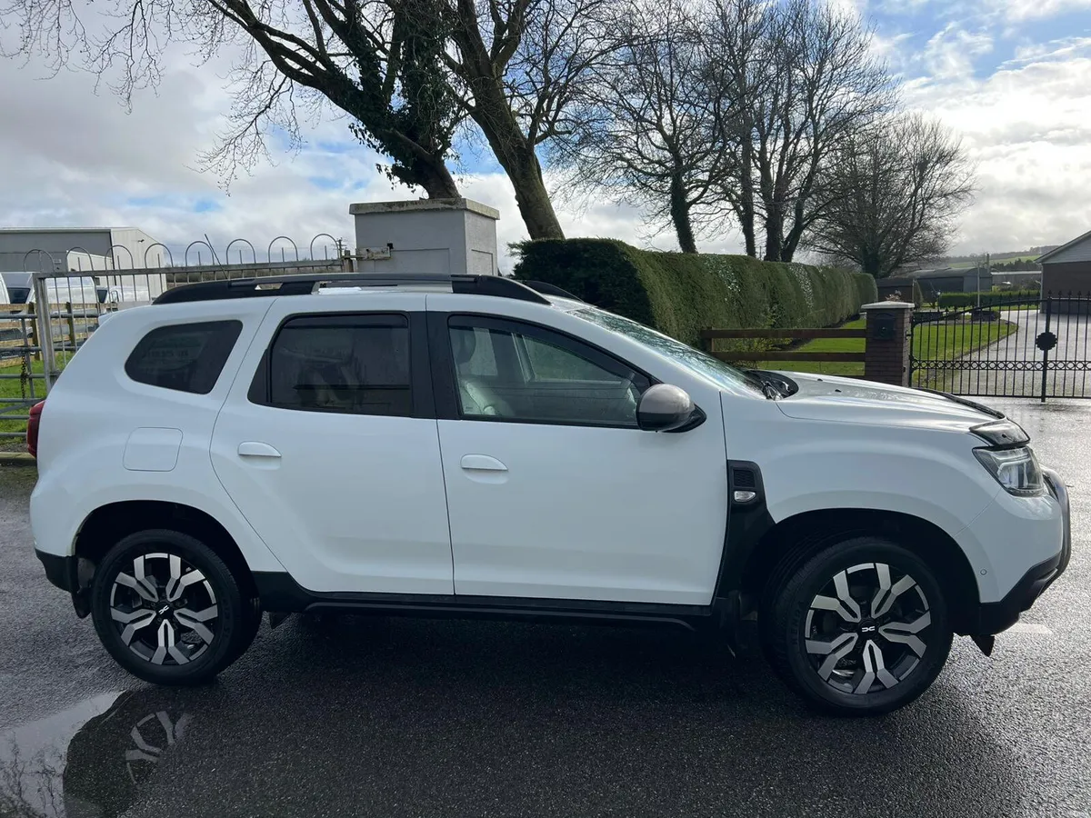 Dacia Duster Journey 2024 - Image 3