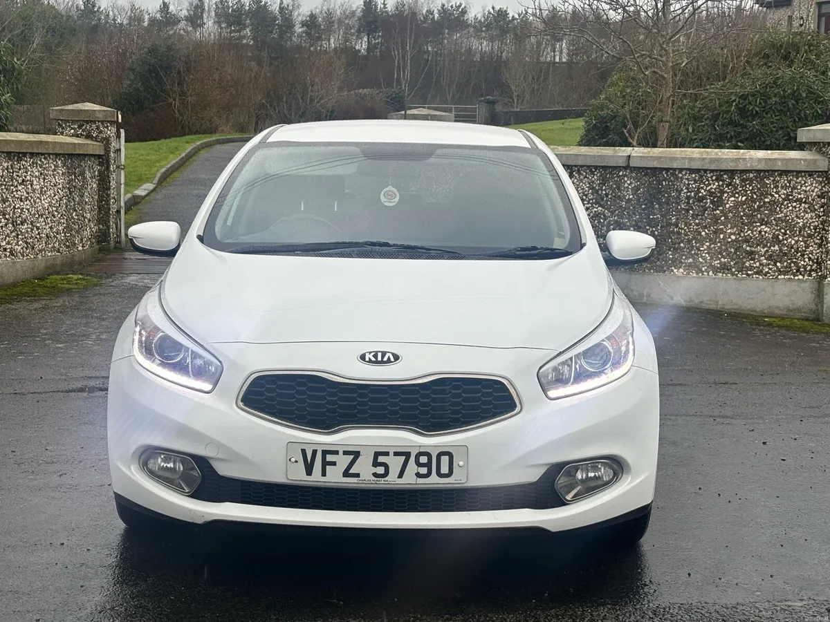 2015 Kia Ceed 1.4 Diesel , 1 owner - Image 4