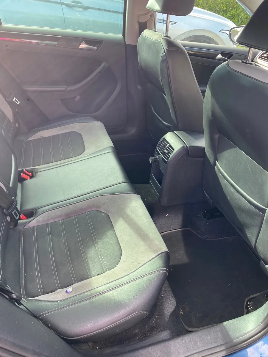 Volkswagen Jetta 2018 - Image 4