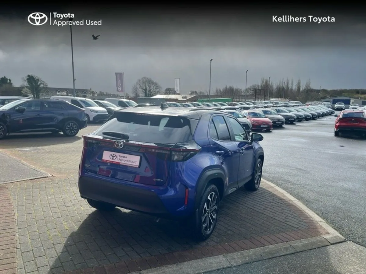 Toyota Yaris Cross YARIS CROSS LUNA SPORT BI - Image 2