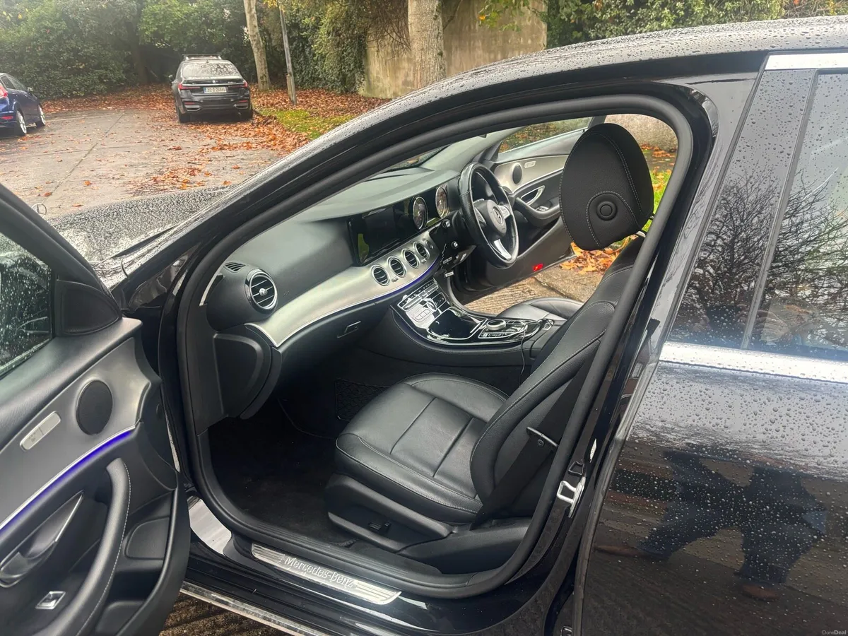 Mercedes Eclass - Image 3