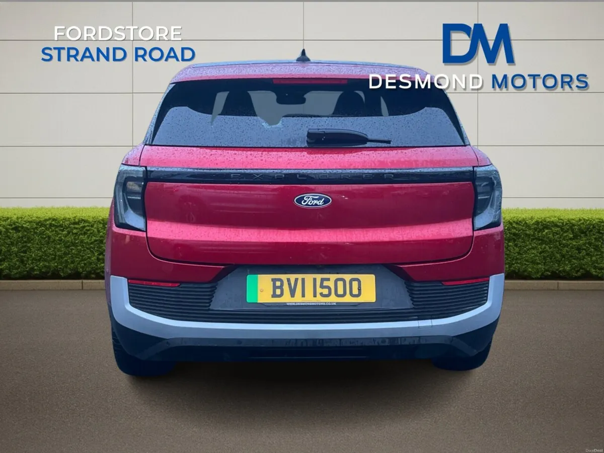 Ford Explorer 2025 - Image 6