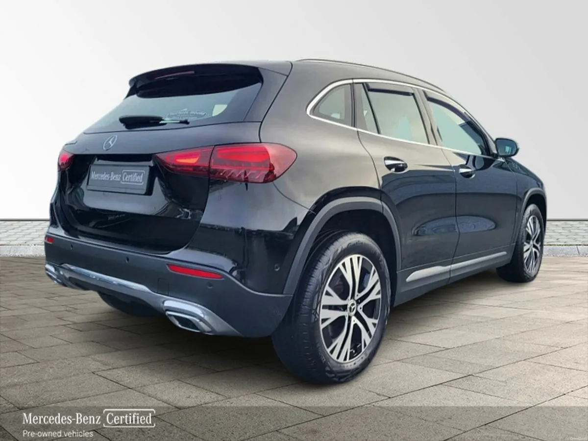 Mercedes-Benz GLA GLA180d Progressive Plus Auto ** - Image 4