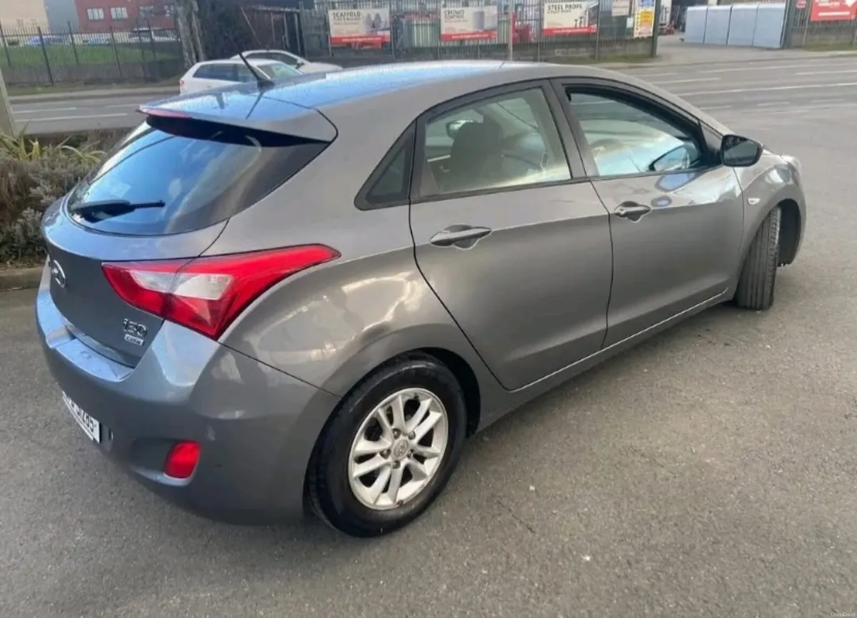 🏁Hyundai i30 AUTOMATIC!! - Image 3