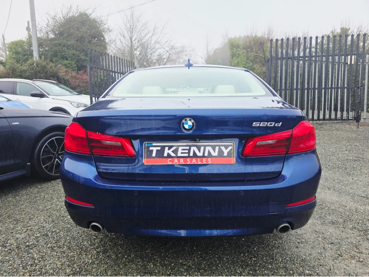 BMW 5-Series D JF32 4DR AUTO SE - Image 3