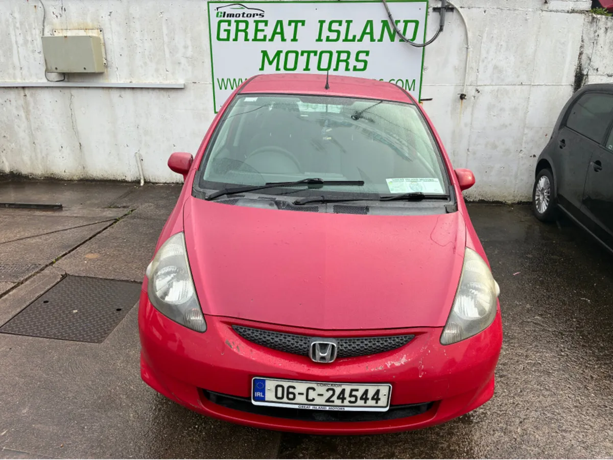 Honda Jazz 1.2 SPORT 5DR S COOL - Image 4