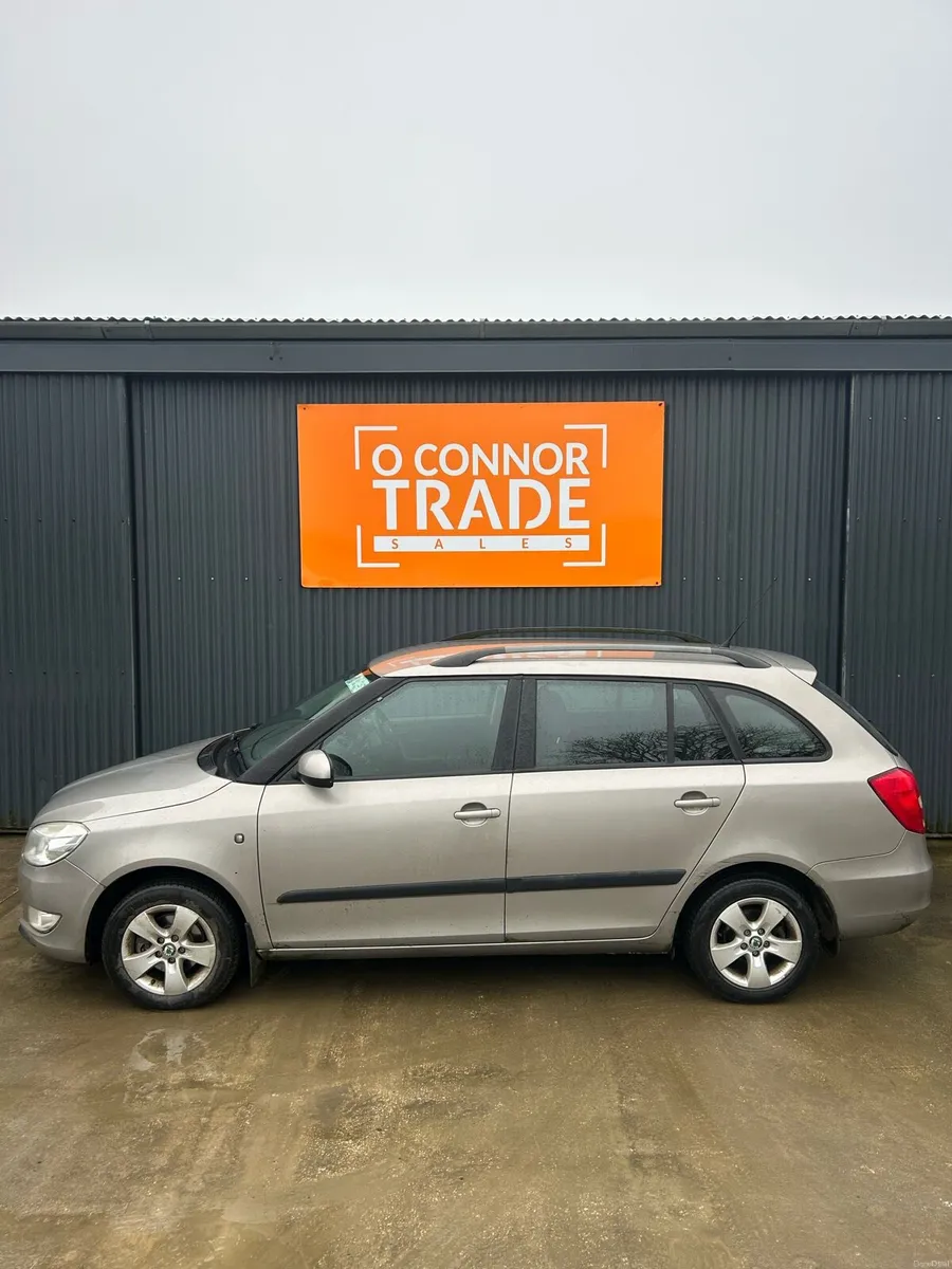 Skoda fabia low milage - Image 3