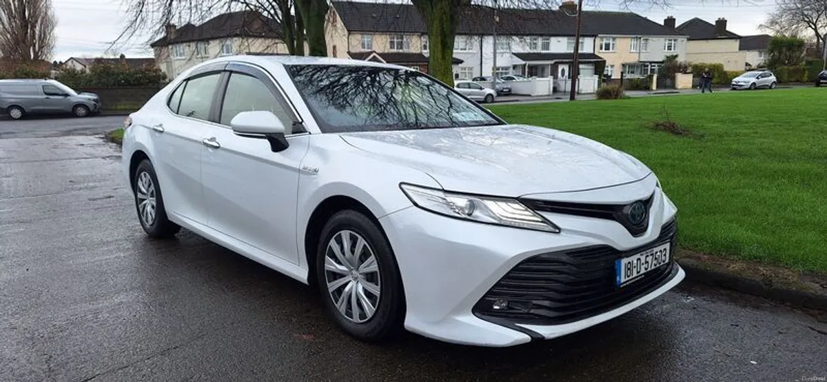 2018 Toyota Camry - Image 1