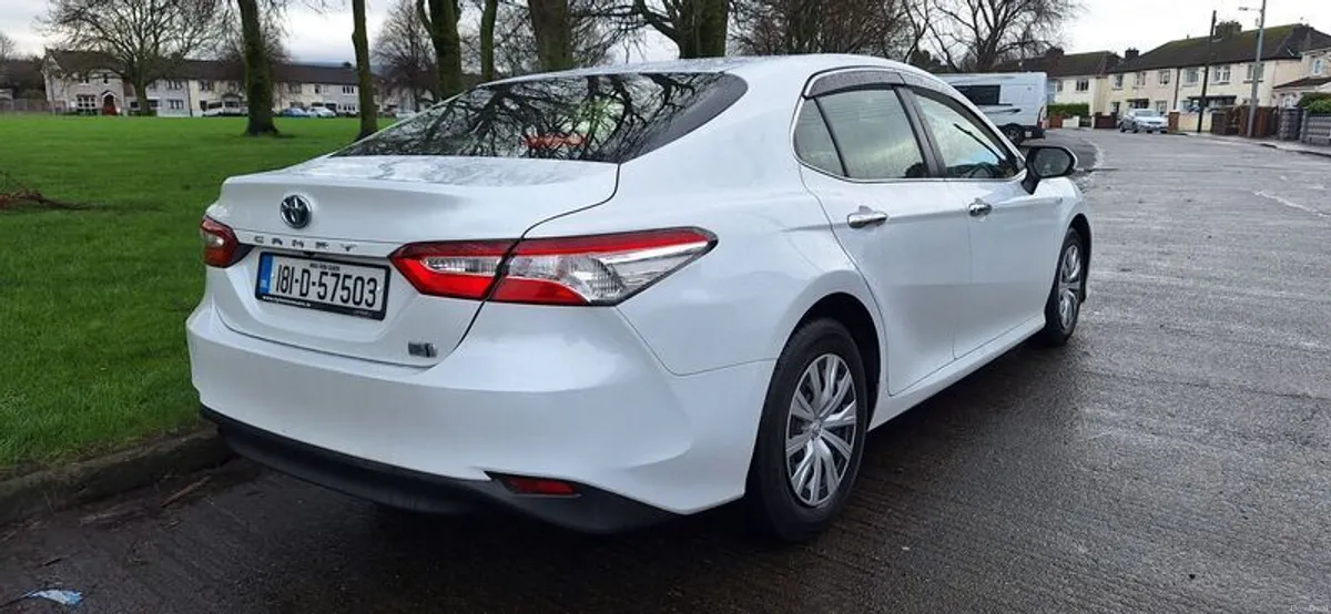 2018 Toyota Camry - Image 3