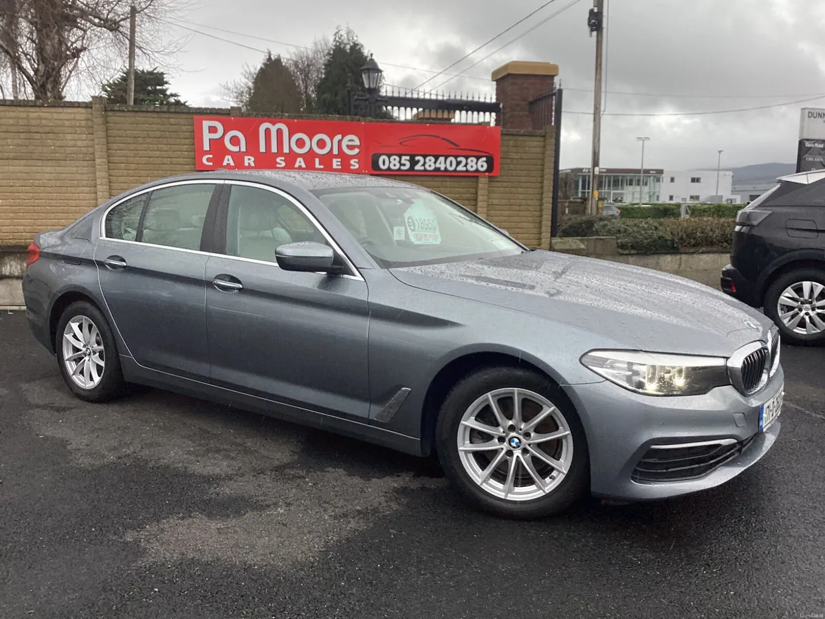 BMW 5-Series ** AUTOMATIC * SAT NAV - Image 2