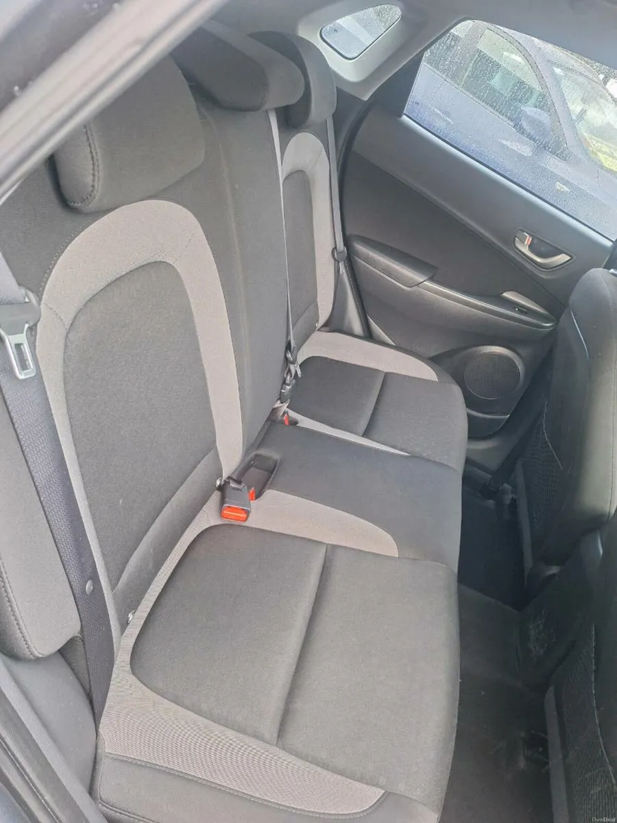 172 Hyundai Kona Premium 1.0L LOW MILEAGE - Image 2