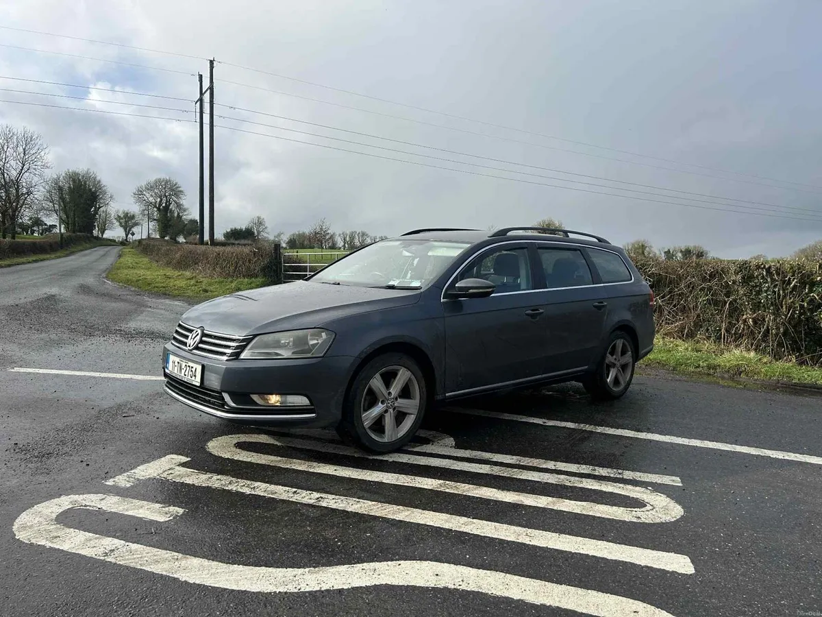 2011 Volkswagen Passat estate - Image 3