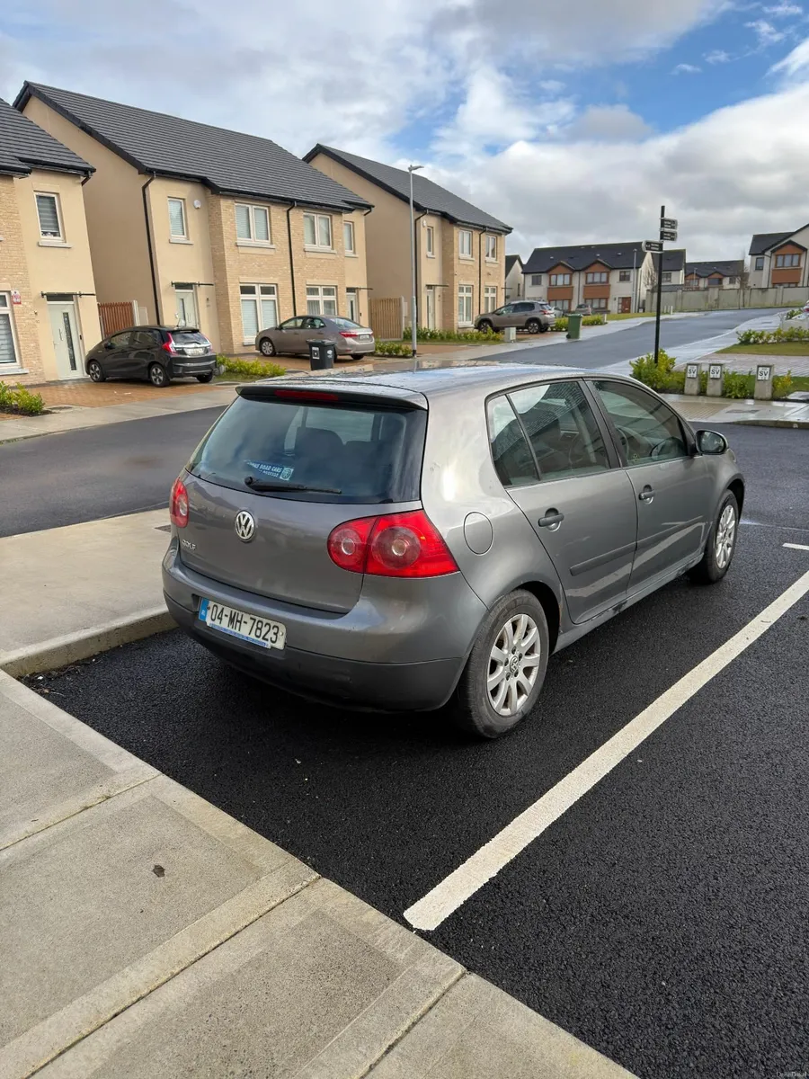 Volkswagen Golf 2004 - Image 3