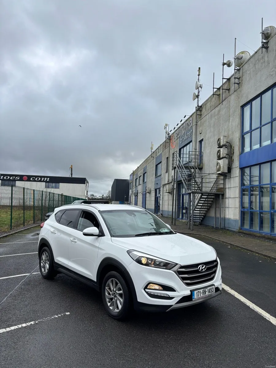 Hyundai Tuscon - Image 1