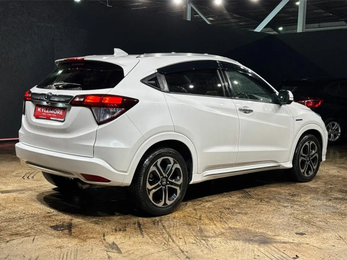 Honda Vezel 1.5 AUTOMATIC - HYBRID - ALLOYS - HEAT - Image 4