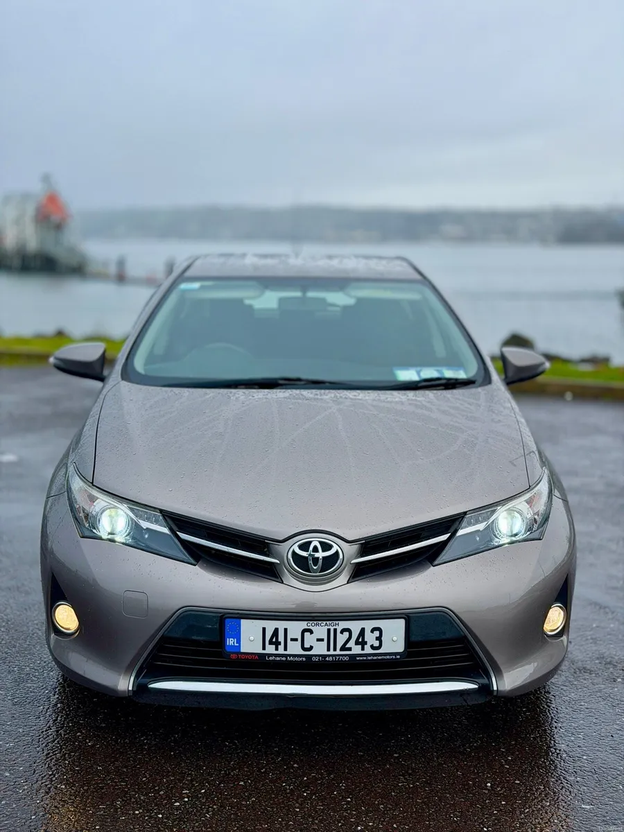 Toyota Auris 1.3 Petrol - Image 2