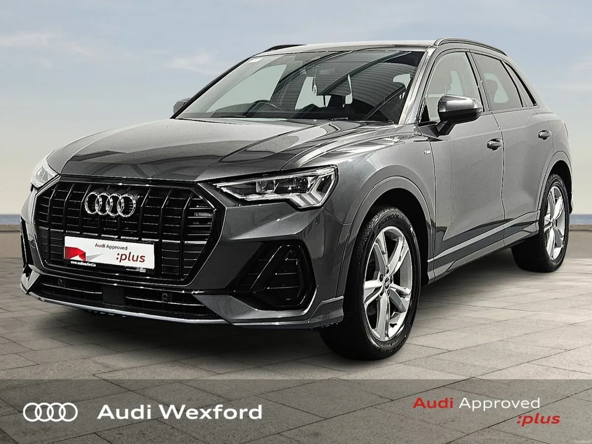 Audi Q3 35 TDI 150HP S Tronic S line Black Edition - Image 4