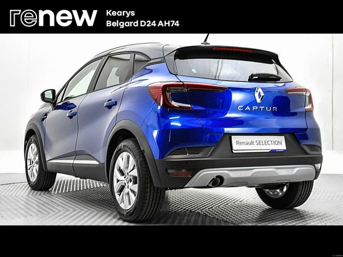 Renault Captur TCe 100 Iconic - Image 4