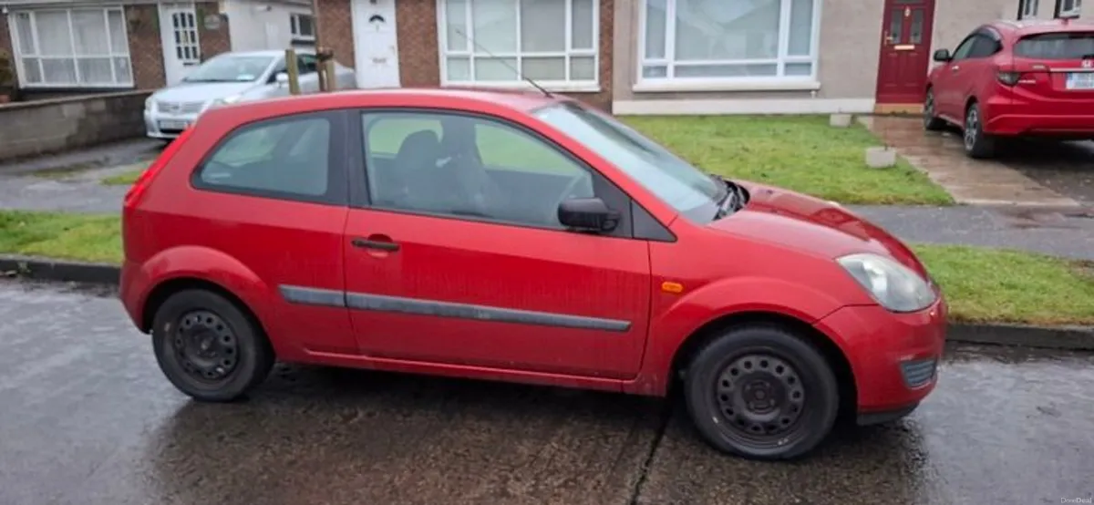 2006 Ford Fiesta - Image 2