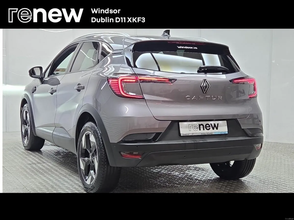 Renault Captur TCe 90 Techno - Image 4