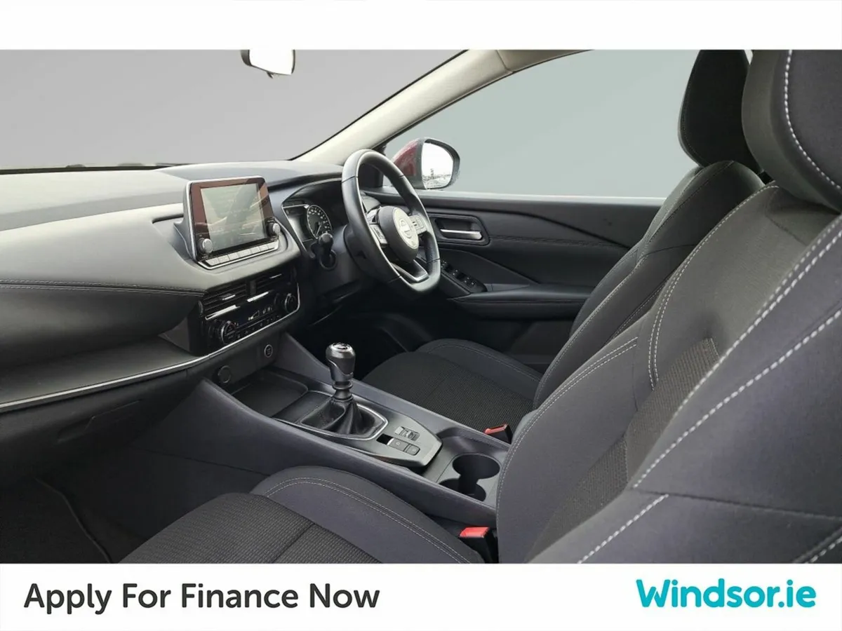 Nissan Qashqai 1.3 PET MILD HYBRID SV €3000 Scrapp - Image 3