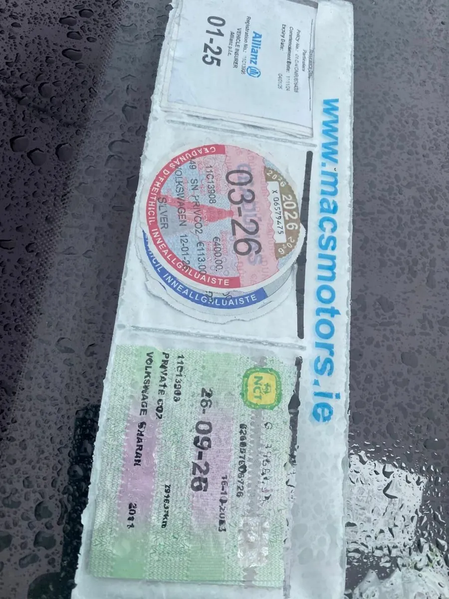 Volkswagen Sharan 2011 - Image 4