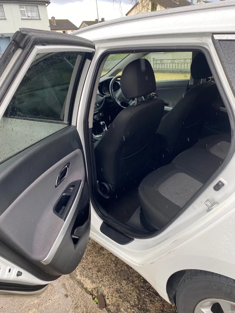 Kia Ceed 2016 - Image 4