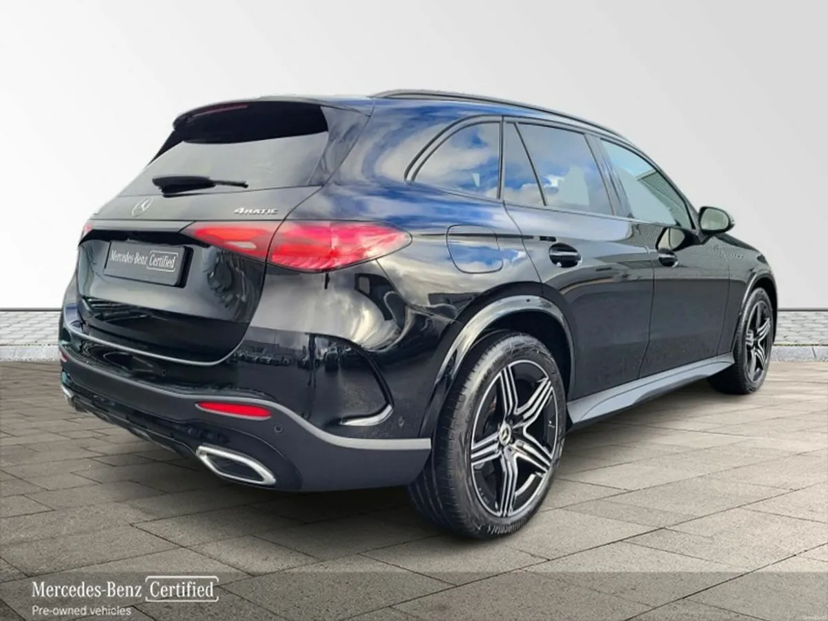 Mercedes-Benz GLC GLC220d 4MATIC AMG Line AUTO *(N - Image 4