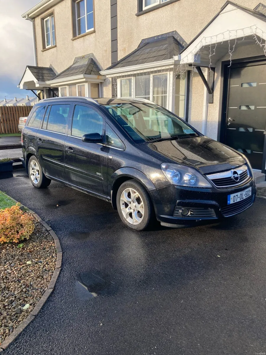 Opel Zafira 2007 - Image 1