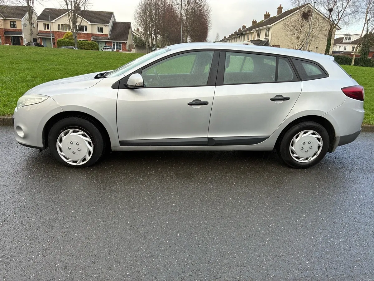 RENAULT MEGANE 1.5 Dsl ONLY” 56000”MLS MINT - Image 4