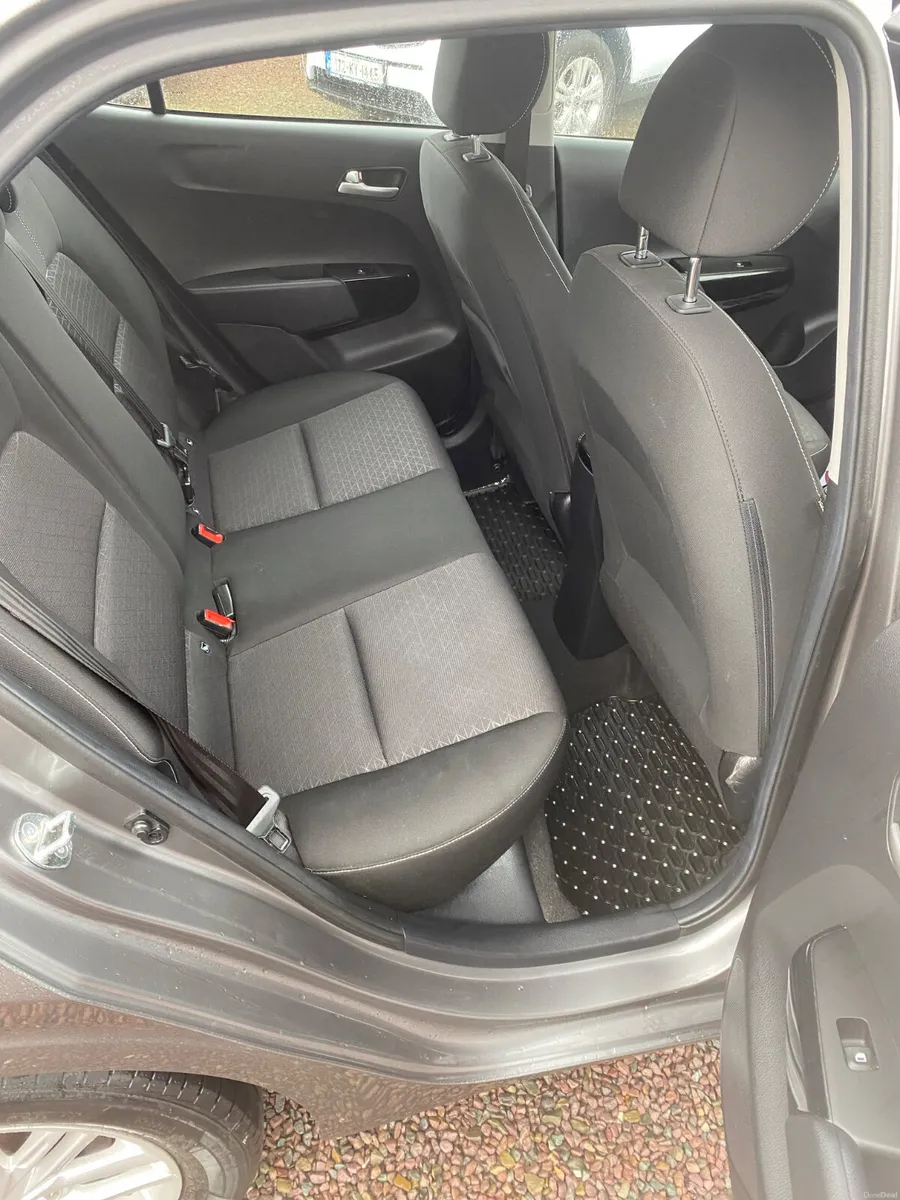 Kia Picanto 2023 - Image 6
