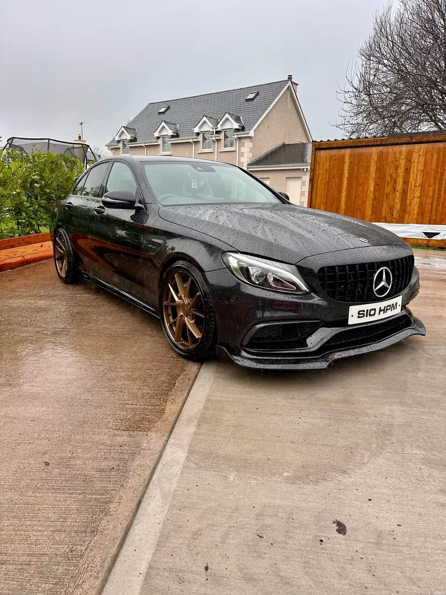 Mercedes c63 - Image 1