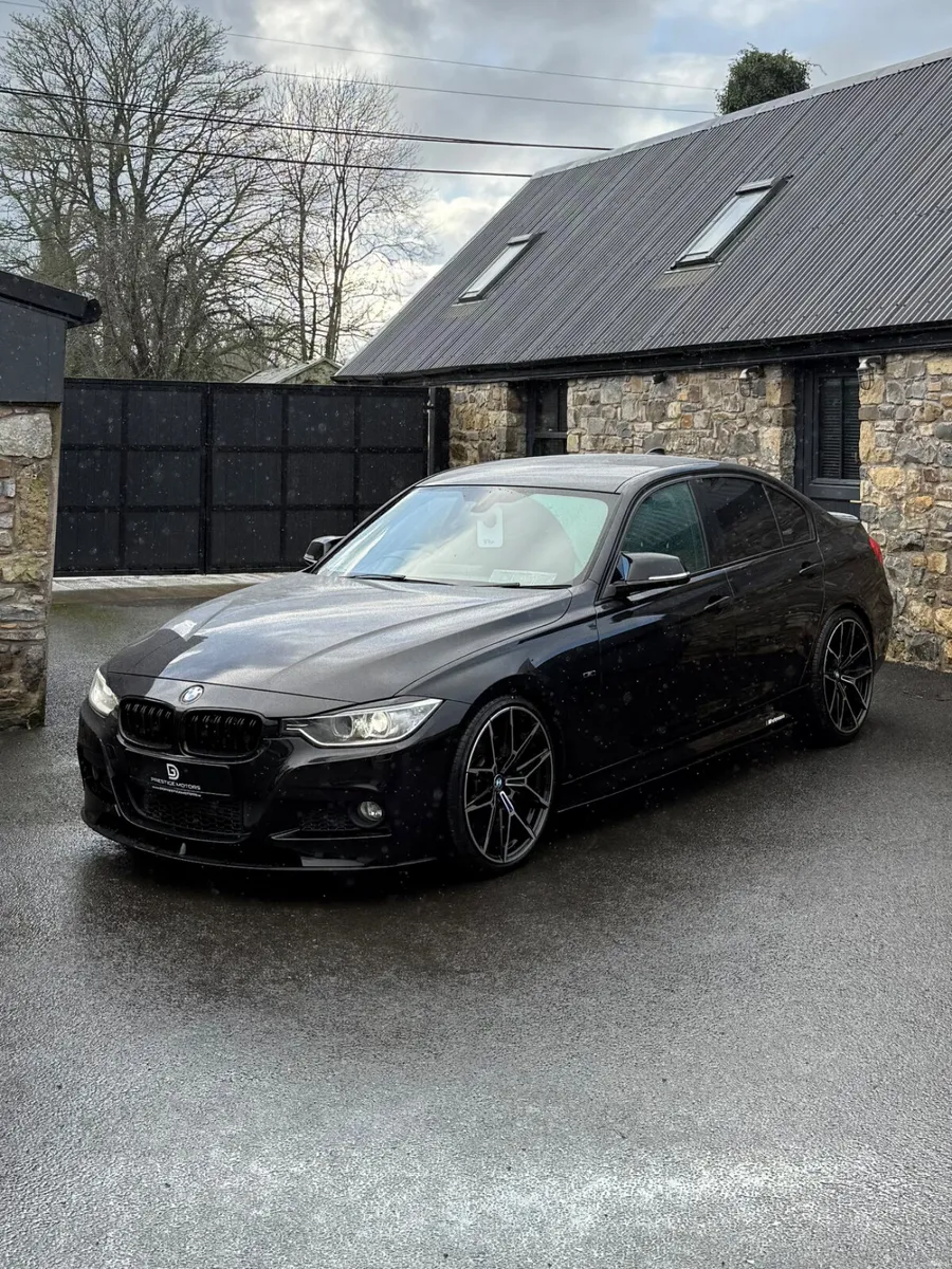 2013 BMW 3 SERIES AUTO M SPORT M PERFORMANCE - Image 3