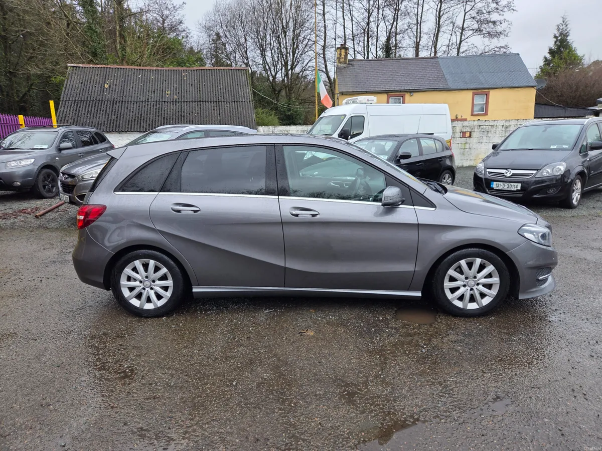 Like New Low MLS Auto Mercedes B180 - Image 3