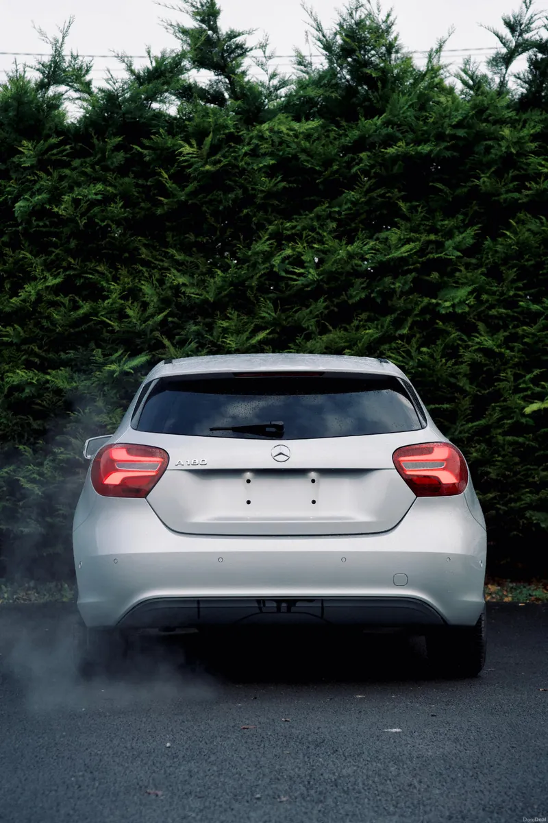 🌟 Mercedes Benz  A180 2016 With Low Mileage 🌟 - Image 3